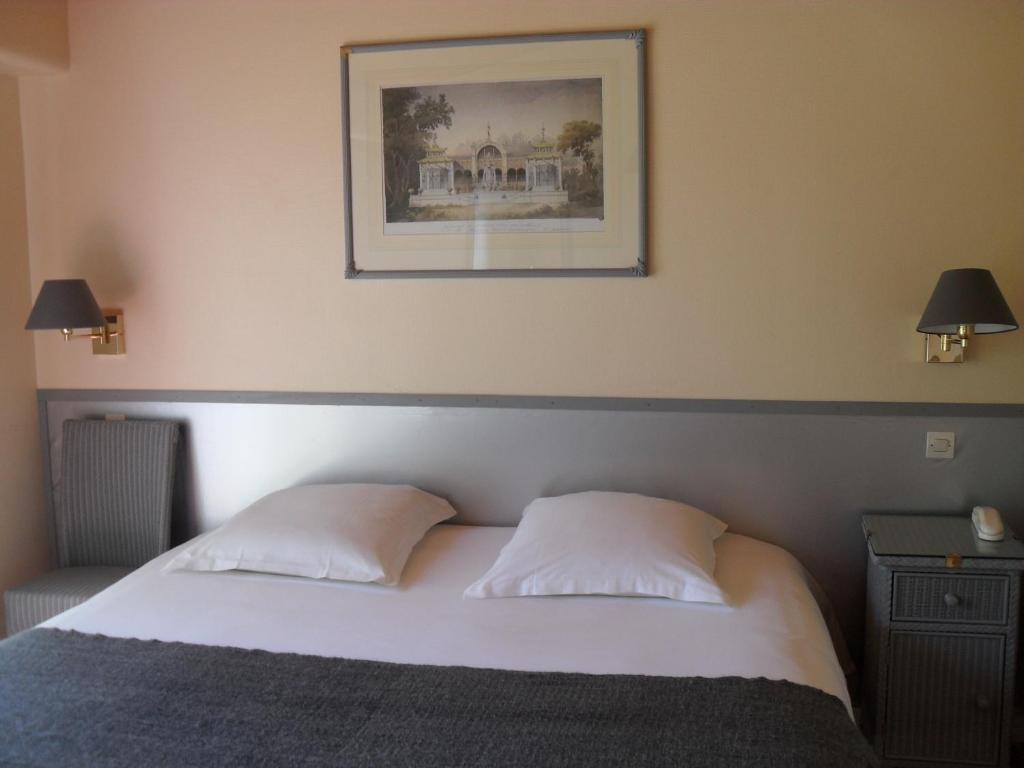 Logis Hôtel Val de Vienne Le Vigeant Quarto foto